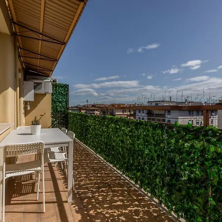 La Dolce - Sunny Penthouse Trastevere Station 100sqm * Roma