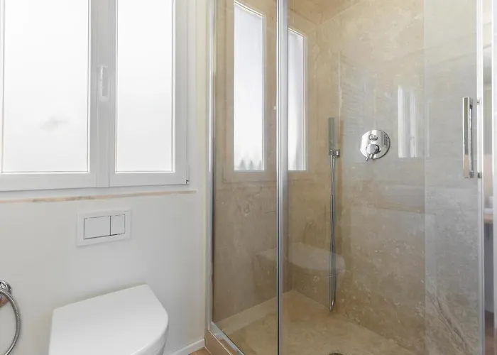 La Dolce - Sunny Penthouse Trastevere Station 100sqm Apartment Rome